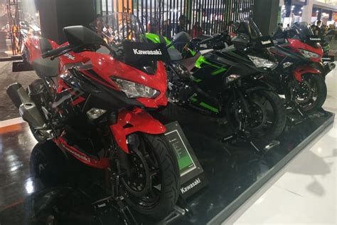 Trus untuk perlengkapan lain sesuaikan dengan sisa. Diskon Motor Sport 250 cc, Kawasaki Ninja 250 Lebih Murah ...