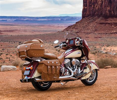 2017 Indian Roadmaster Classic The Awesomer