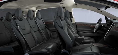 tesla-model-x-black-interior - TESLARATI