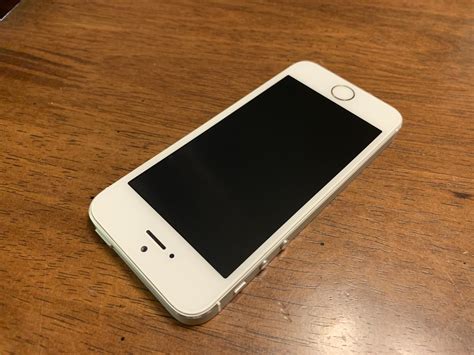 Apple Iphone 5s Unlocked Silver 32gb A1533 Gsm Lrqo39496 Swappa