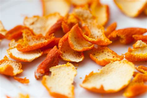 Dehydrated Mandarin Orange Peel How To Prepare It The Benefits And The Many Uses