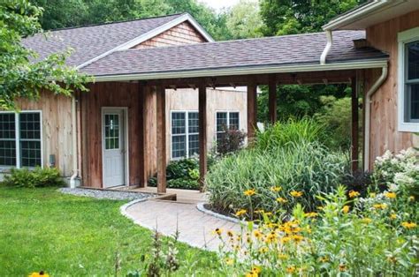 Shaded In Style 17 Best Covered Walkway Between House And Garage Ideas Jimenezphoto