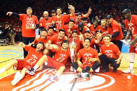 Come a milano, anche a san. Basket, Olimpia Milano Campione d'Italia