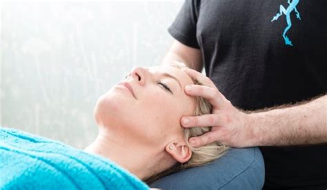 pregnancy massage 60 minute specialised massage