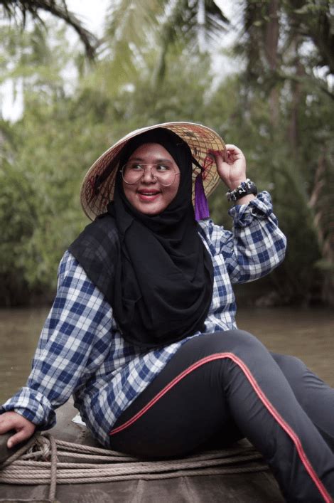Kedaihw.co membuat stiker whatsapp berkharakter hizbul wathan sebanyak 32 stiker. Naik 30kg Lepas Setahun Kahwin, Wanita Ini Kongsi ...
