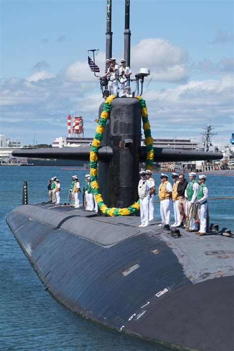 navy s oldest commissioned submarine visits pearl harbor for final time u s department of