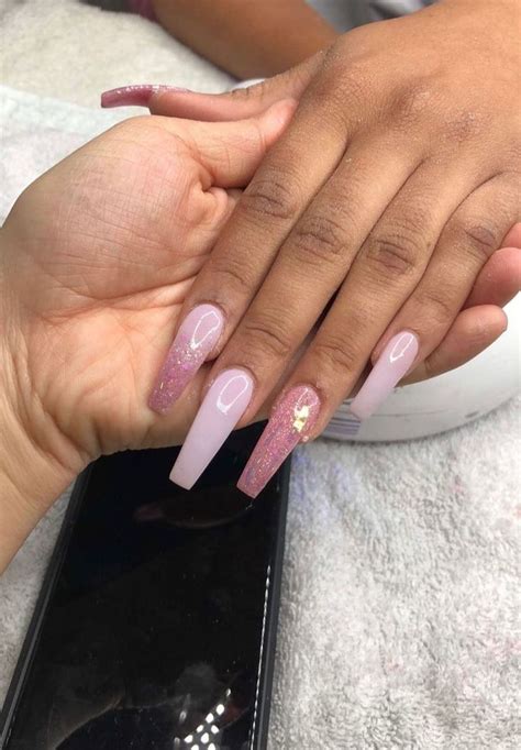 Follow Slayinqueens For More Poppin Pins ️⚡️ Acrylic Nail Designs