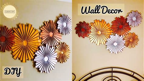 Recycling old bottles, lamp shades, popsicle stick coasters and more decorative tips for walls of your. Craft ideas for home decor|wall hanging craft ideas|Paper ...
