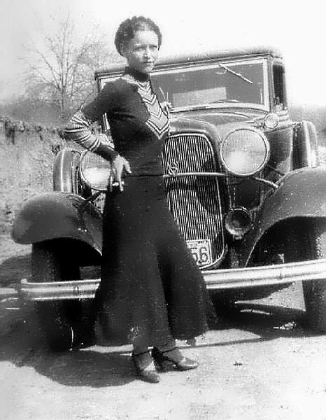 bonnie and clyde history bonnie parker s iconic sweater dress are it s true colors known