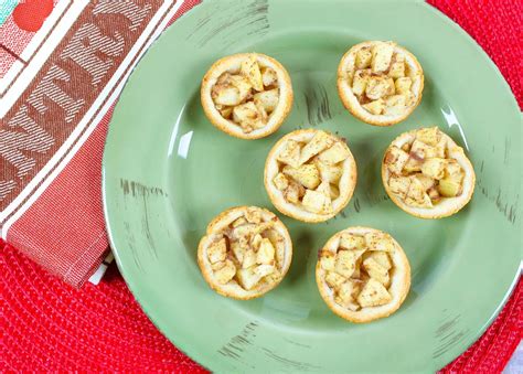 This Mini Muffin Tin Apple Pie Bites Recipe Screams Fall Yumminess With The Sweet Taste Of