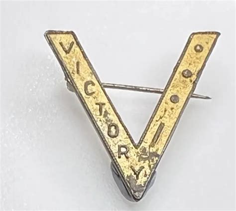 Ww2 Home Front V For Victory Pin Badge 34x30 Mm £4000 Picclick Uk