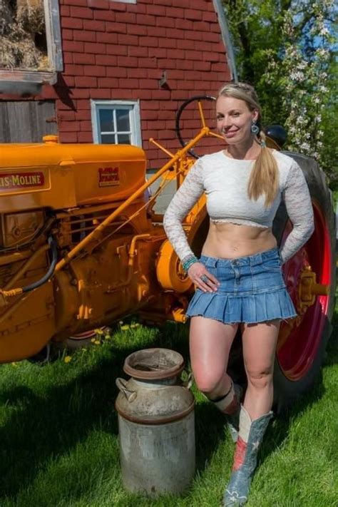 Cowgirls Tractors Hot Country Girls Cute Country Girl Farmer Girl