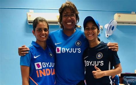 All the five t20 matches would be played at lalbhai contractor stadium at surat. India Women vs South Africa Women, 2019: 2nd ODI: Dream11 Fantasy Cricket Tips - Playing XI ...