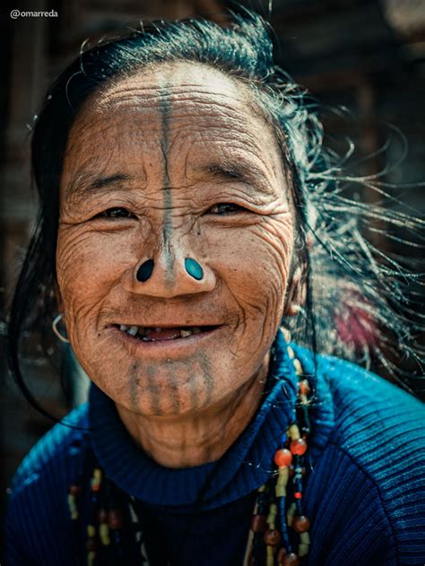 The Apatani Tribe Women And Their Startling Nose Plugs The Vintage News