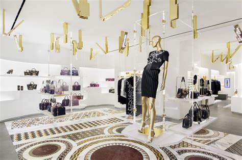 Gold range by versace with online calculation of shipping costs and lead time to the usa. Versace - Jamie Fobert Architects