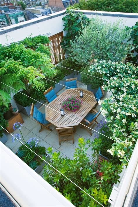 Never use regular garden soil for a roof garden; 75 Inspiring Rooftop Terrace Design Ideas - DigsDigs