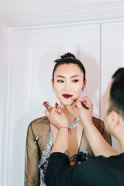How To Get Liu Wens 2017 Met Gala Beauty Look