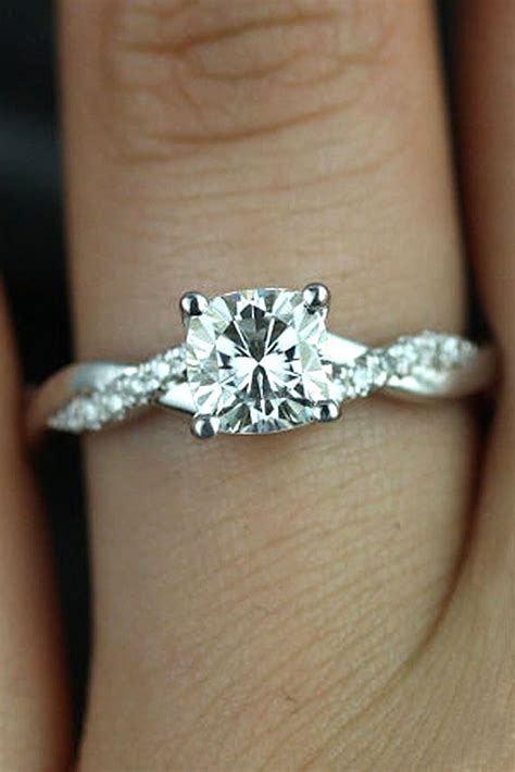 39 Timeless Classic And Simple Engagement Rings Classic Engagement