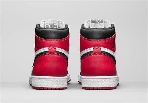 Air Jordan 1 Black Toe Release Date 555088 125