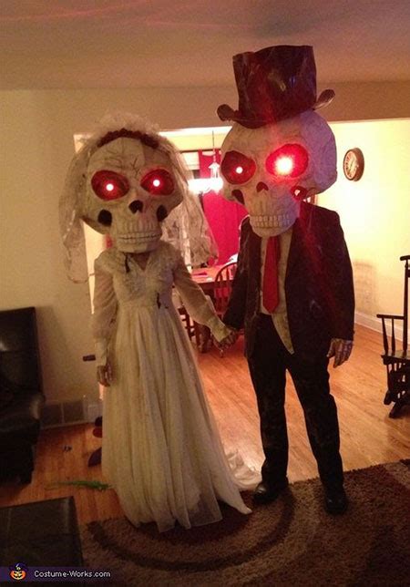 Unique And Scary Halloween Costume Ideas For Couples 2013