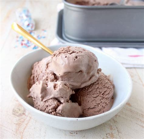 Homemade Chocolate Ice Cream Whitneybond Com