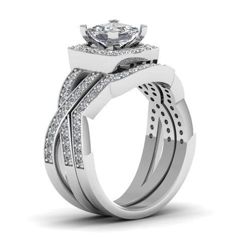 Halo Entwined Princess Cut Diamond Wedding Ring Set In 14k White Gold