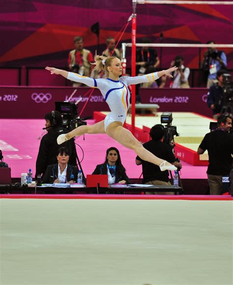 Gymnast Sandra Izbasa Hottestfemaleathletes