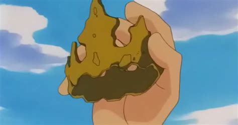 More recently, the june 22 update added a few items only earnable by. Pokémon Go King's Rock: what the evolution item does, and ...