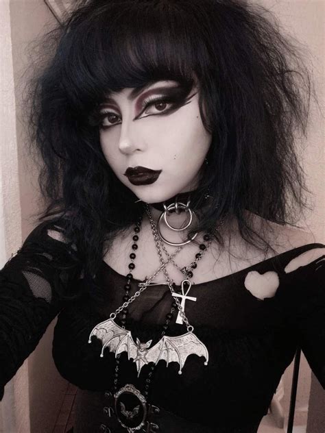 29 Goth Aesthetic Types Caca Doresde