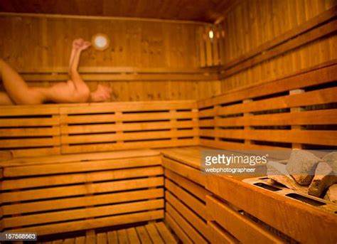 Personal Sauna Stockfotos En Beelden Getty Images