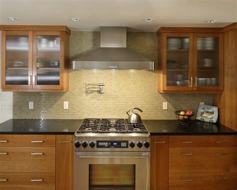 Accent tips for white kitchen cabinetry the rising popularity of white kitchen cabinets cannot be overstated. Glass Tile Backsplash | Houzz