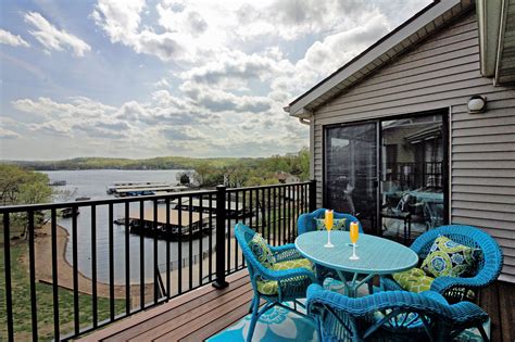 Pin On Lake Of The Ozarks Vacation Rentals