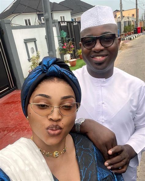 Mercy Aigbe Shows Off New Wedding Ring With Huge Rock From Husband