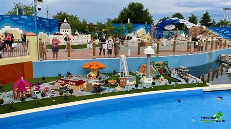 Foto Galerien Legoland® Water Park Gardaland Freizeitpark Weltde