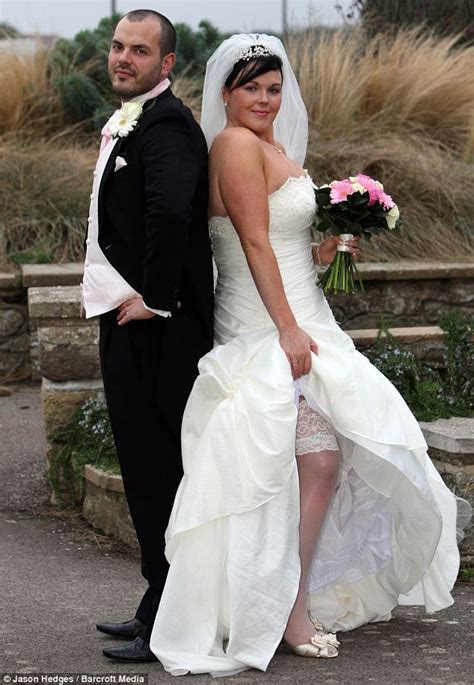 Kate And John Butler Overweight Couple Lose 20 Stone To Slim Down For Wedding Daily Mail Online