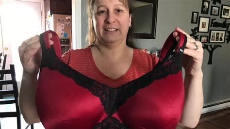 Too Big For Breast Reduction Why Woman Was Refused The Surgery She