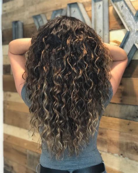 Save big on shipping, and see more similar products available at great prices for amazing value! 42 Stunning Brown Hair with Highlights for 2020