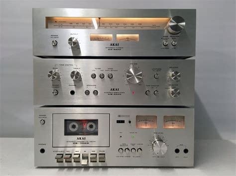Akai Am 2200 At 2200 Cs 702d Amplificador Estéreo Catawiki