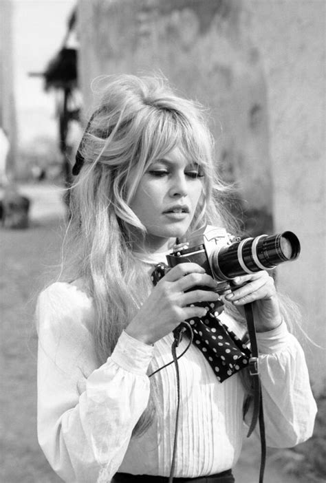 Brigitte Bardot Fayahfinneas
