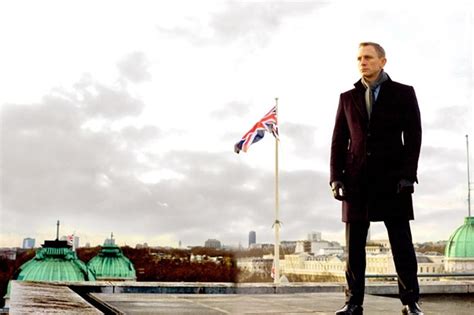 New ‘skyfall Behind The Scenes Video Highlights Opening Sequence