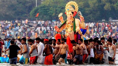 Celebrate Ganesh Chaturthi At These Destinations Of India