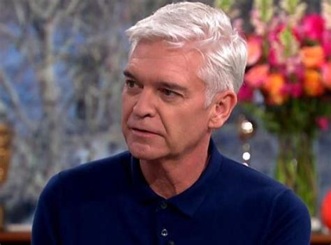 British Tv Host Phillip Schofield Comes Out As Gay In Powerful Moment