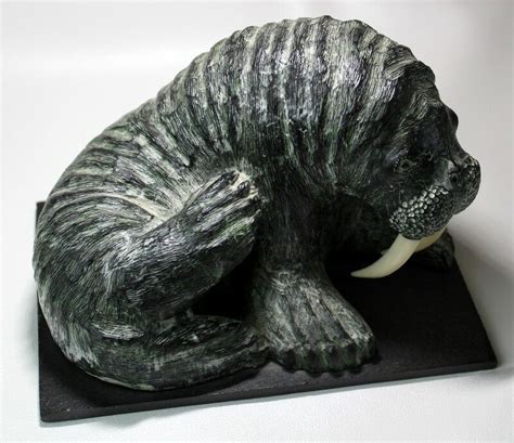 A Wolf Original Sculpture Hand Carved Soap Stone Walrus Fait A La Main
