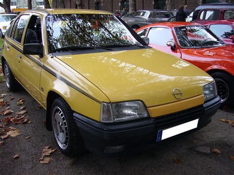 Opel Kadett E Fotos Fahrzeugbilderde