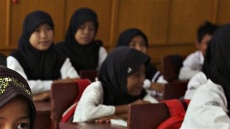 Virgin Test For High School Girls In Indonesia Officials Backflip Au — Australias