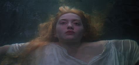 Plot Hamlet Finds Out Ophelia Has Drowned Kate Winslet Ophelia Hamlet