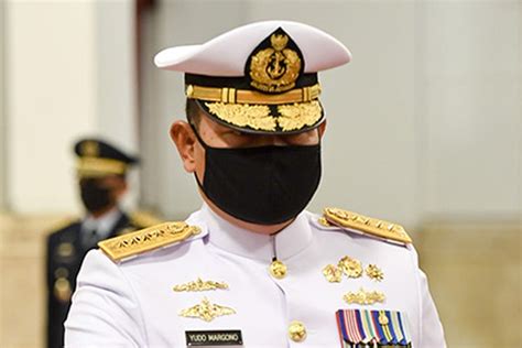 Spesialisasi TNI: Komentar dari Para Tokoh Terkenal