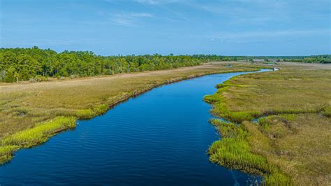 Awendaw, Charleston County, SC Undeveloped Land, Lakefront Property