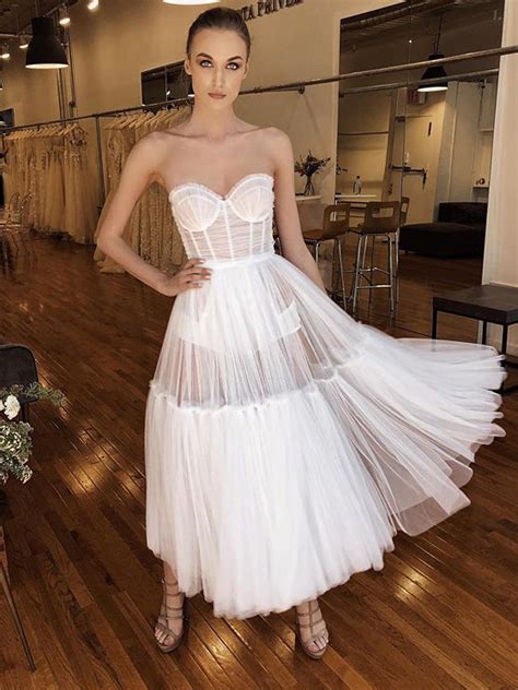 Wholesale Fashion Backless White Strapless Long Evening Dress