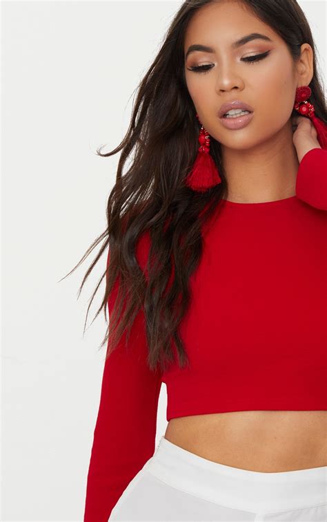 Red Lace Up Back Long Sleeve Crop Top Tops Prettylittlething